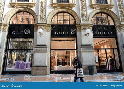 gucci mall